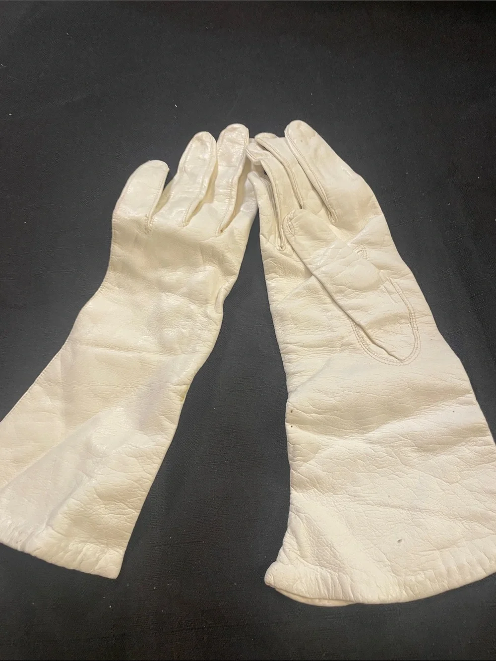Classic Women's Long Cream Leather Gloves